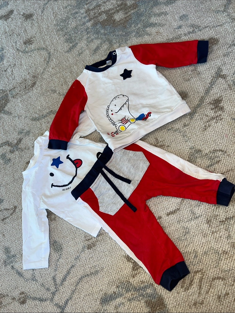 iDo Red, White & Navy Dino Smile Set